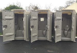extérieur cabine sanitaire autonome premium
