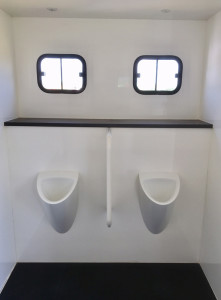 urinoirs caravane sanitaire vip